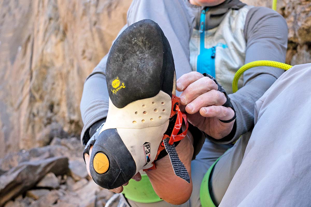 La sportiva solution outlet price